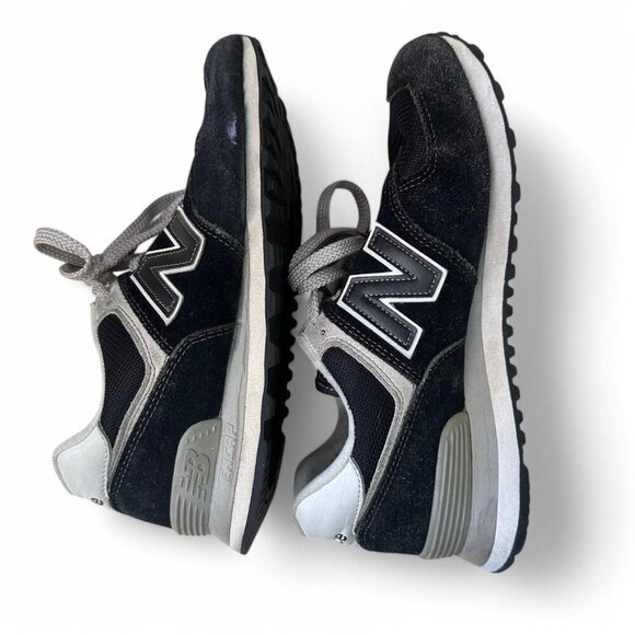 Navy blue and white New Balance Classic 574 Sneakers - Picture 4 of 6
